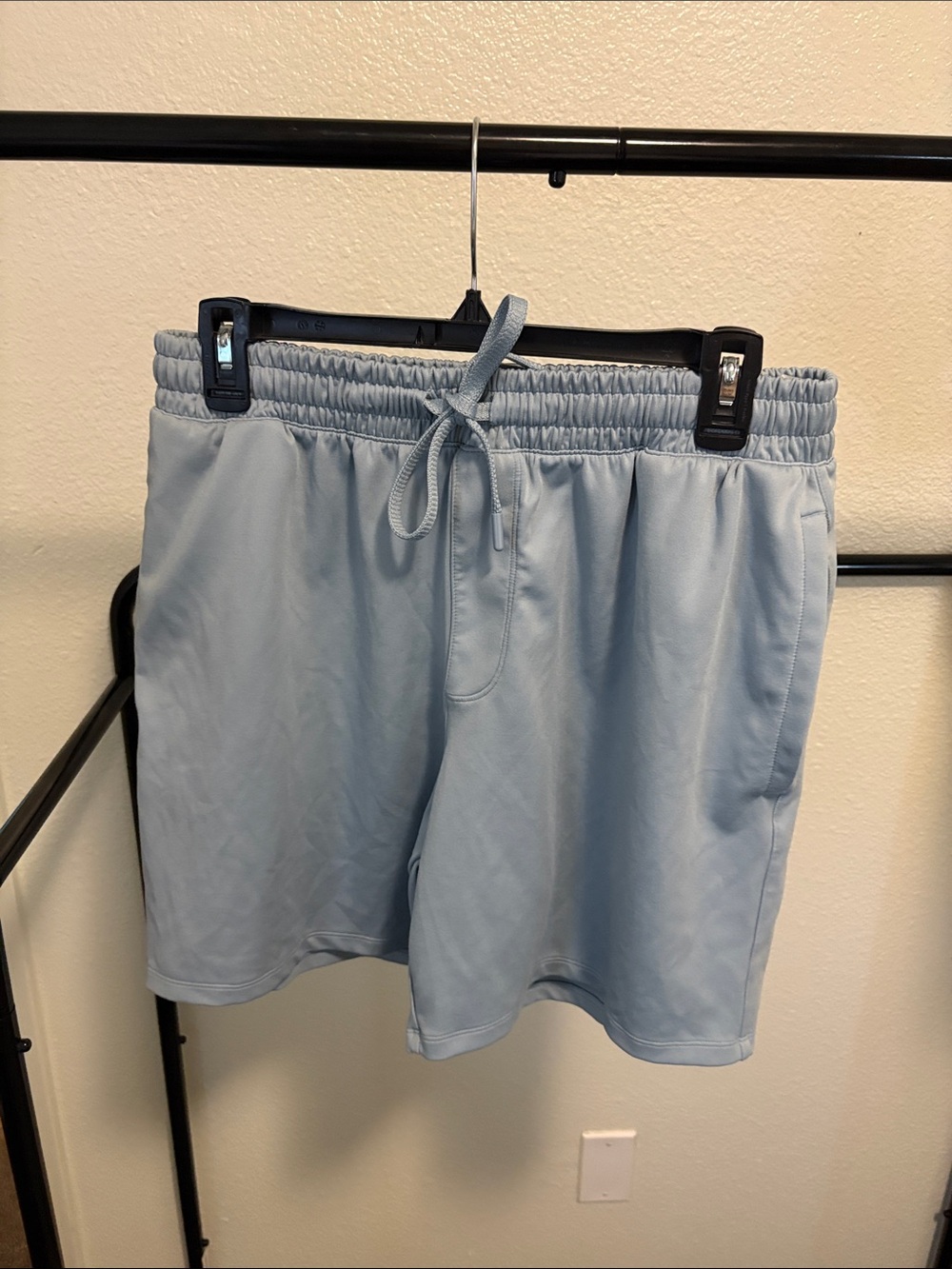 Under Armour Men's Light Blue/Grey Athletic Drawstring Shorts